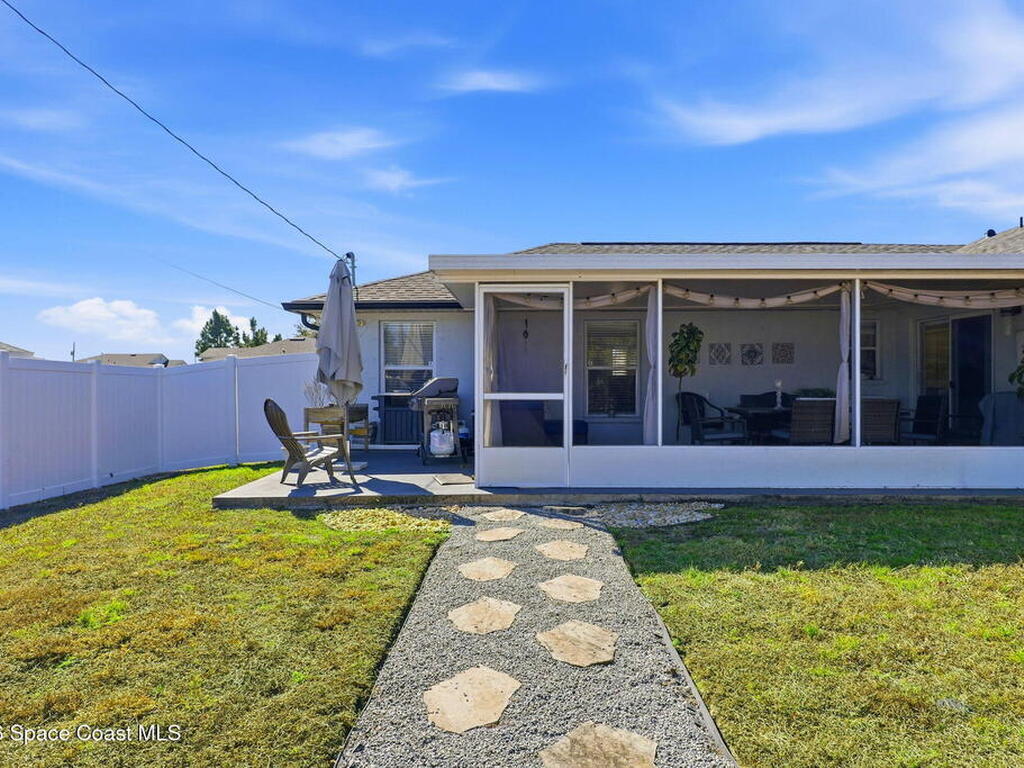 370 Olman Street, Palm Bay, FL 32908