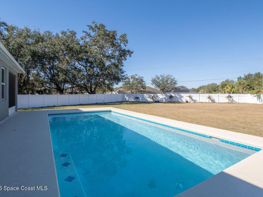 200 Triana Avenue, Palm Bay, FL 32908