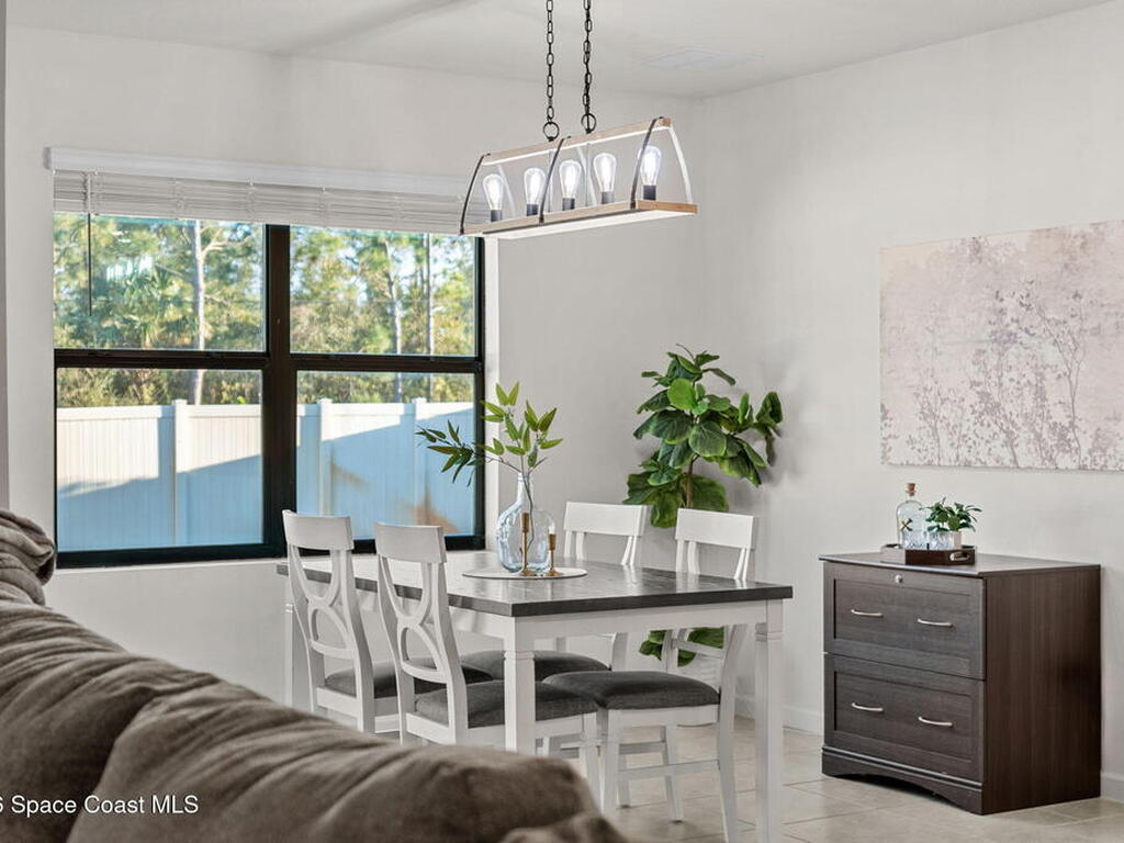 471 Old Country Road, Palm Bay, FL 32909