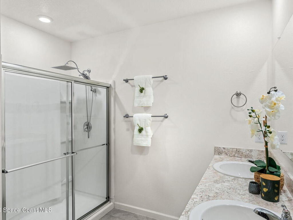 471 Old Country Road, Palm Bay, FL 32909