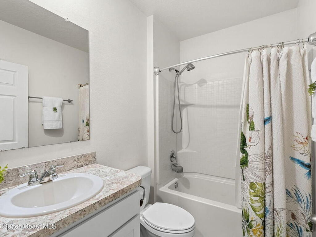 471 Old Country Road, Palm Bay, FL 32909