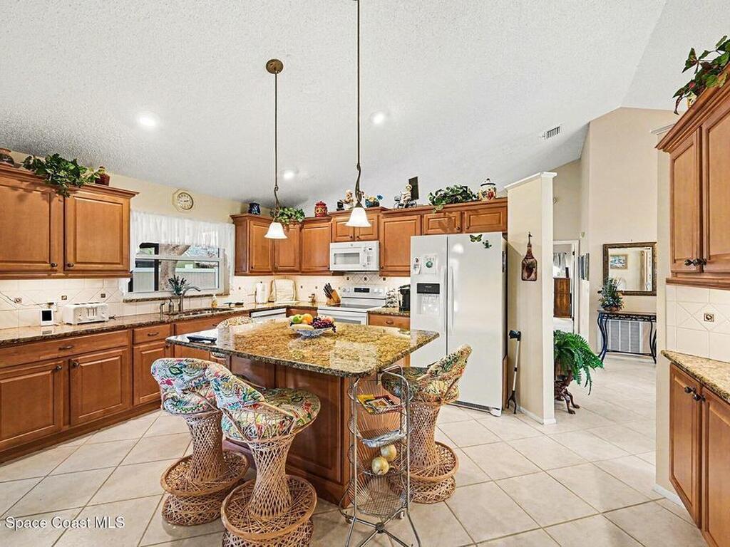 864 Yorktowne Drive, Rockledge, FL 32955