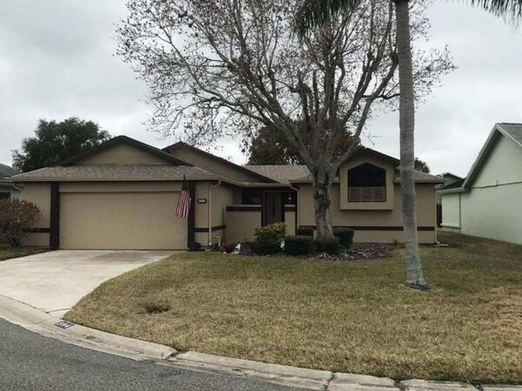 594 Pine Forest Court, Melbourne, FL 32940