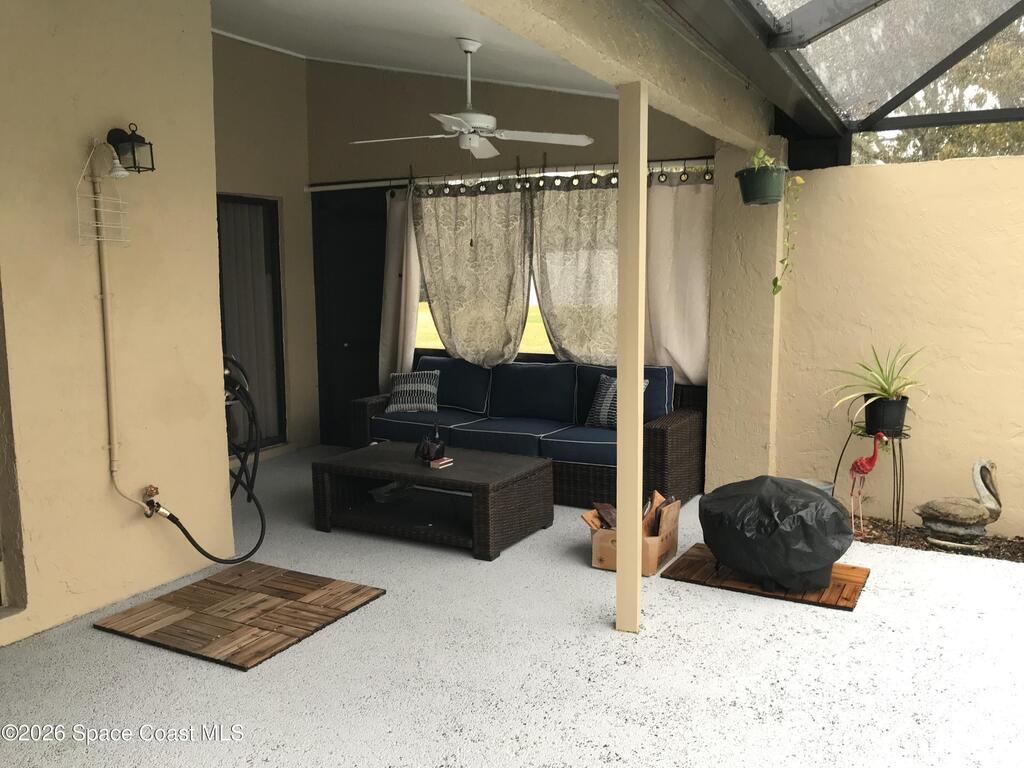 594 Pine Forest Court, Melbourne, FL 32940