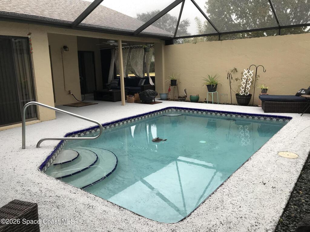 594 Pine Forest Court, Melbourne, FL 32940