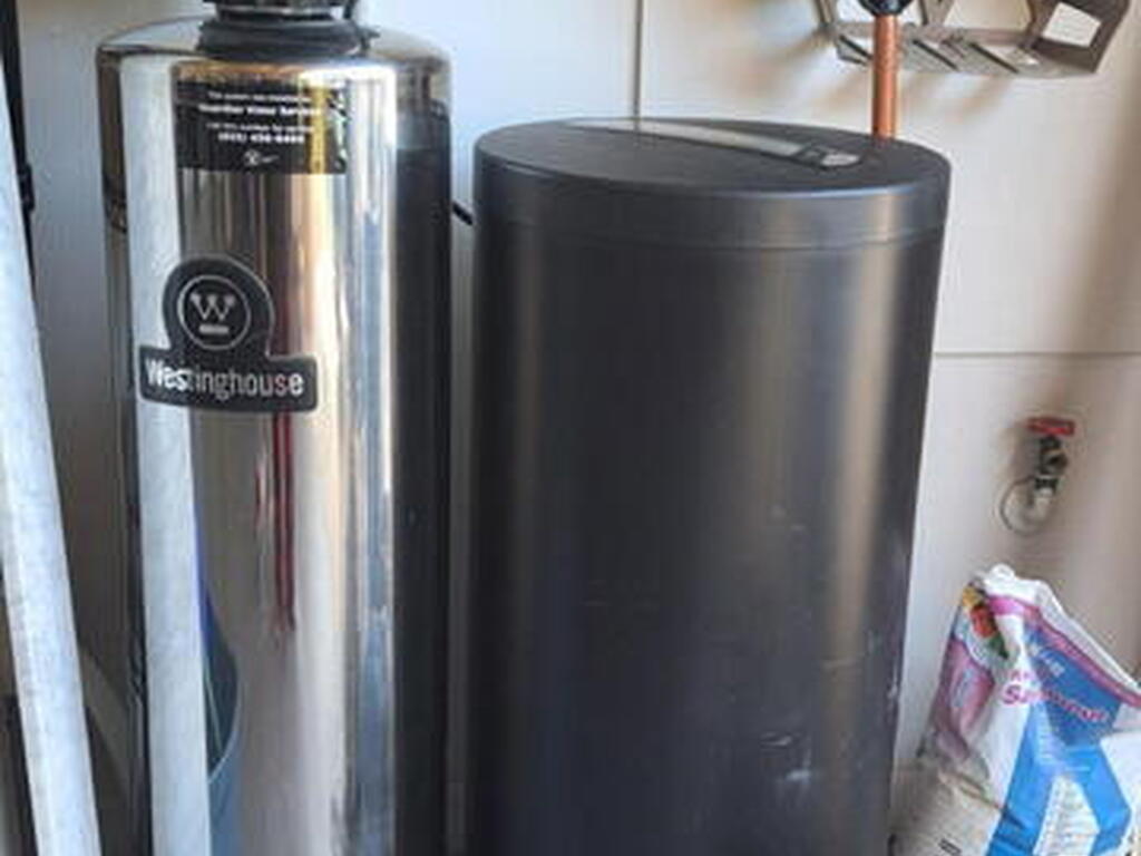 594 Pine Forest Court, Melbourne, FL 32940