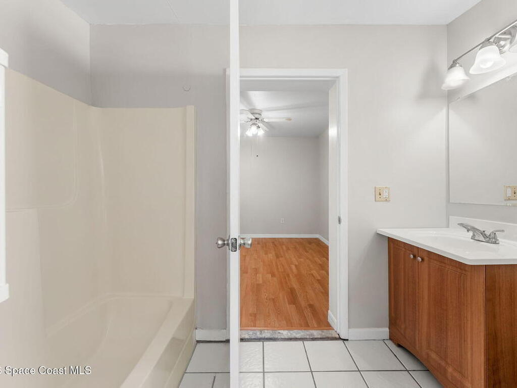 1045 Collins Street, Melbourne, FL 32935