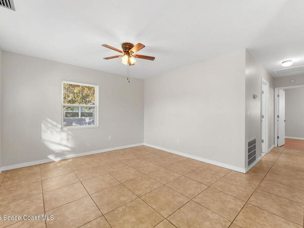 1045 Collins Street, Melbourne, FL 32935