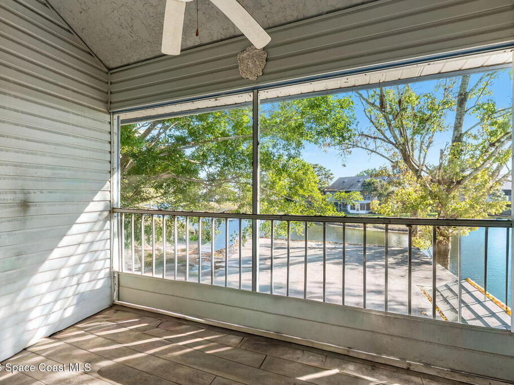 4920 Lake Waterford Way, Melbourne, FL 32901