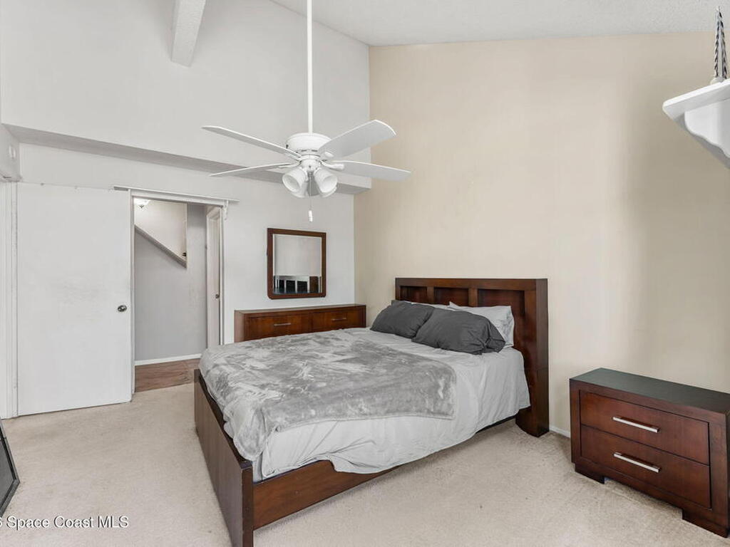 4920 Lake Waterford Way, Melbourne, FL 32901