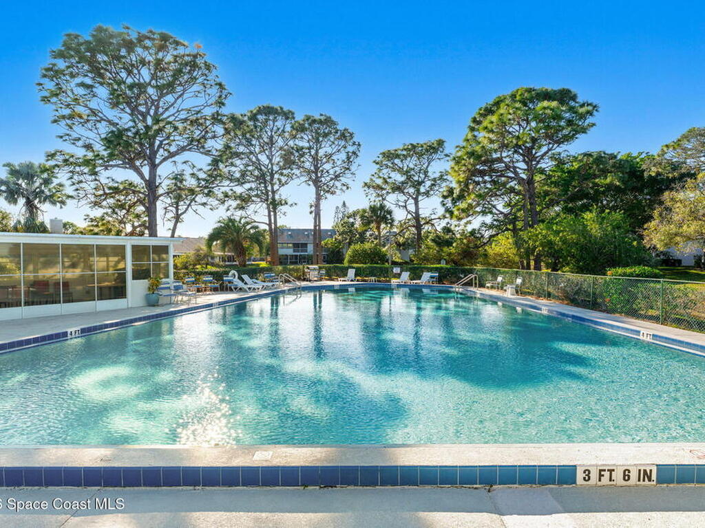 4920 Lake Waterford Way, Melbourne, FL 32901