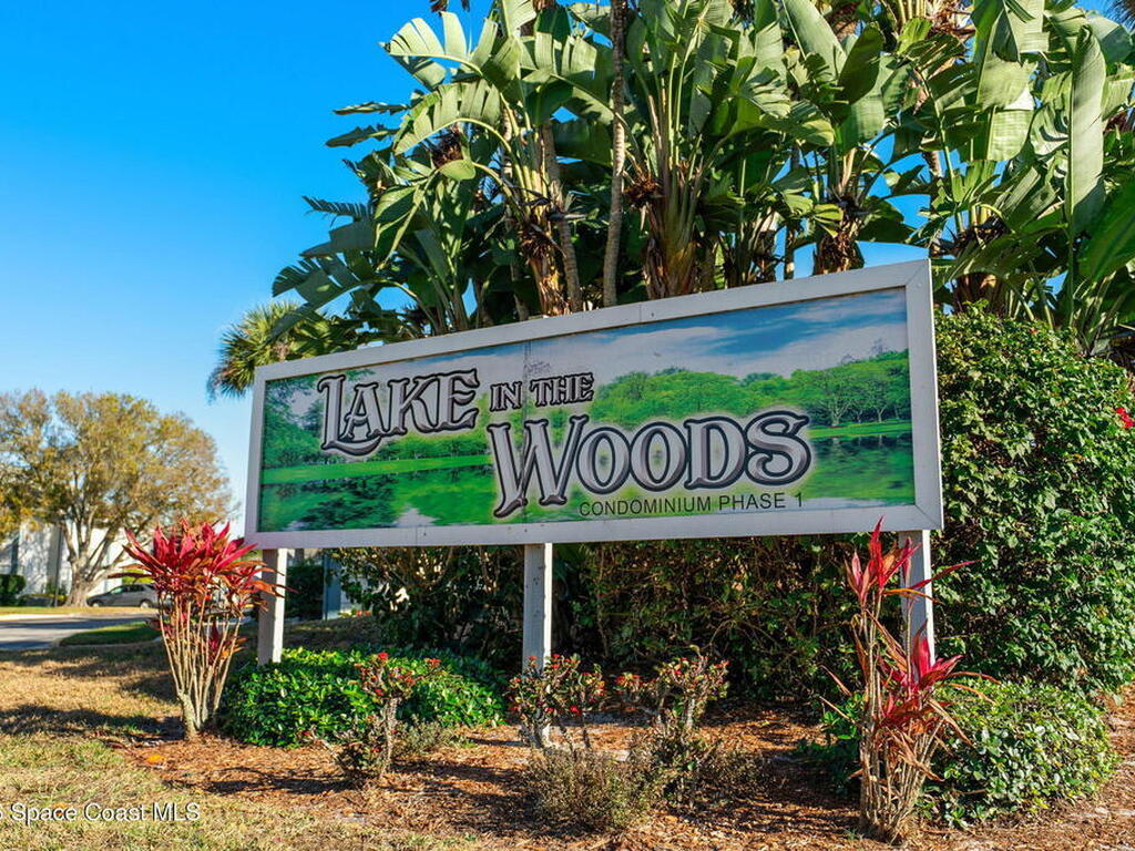 4920 Lake Waterford Way, Melbourne, FL 32901