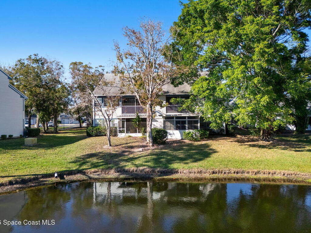 4920 Lake Waterford Way, Melbourne, FL 32901