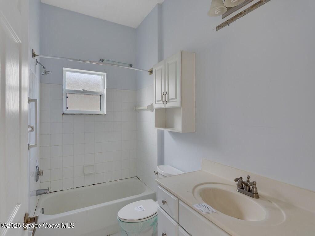 1008 NW Tuscany Drive, Port St. Lucie, FL 34986