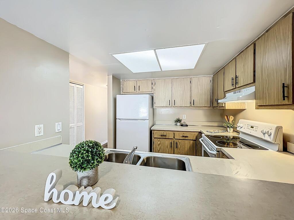 2784 Rhonda Lane, Melbourne, FL 32935