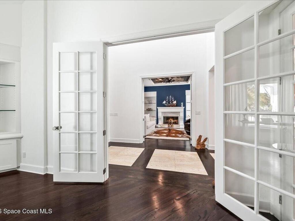 4737 S Tropical Trail, Merritt Island, FL 32952