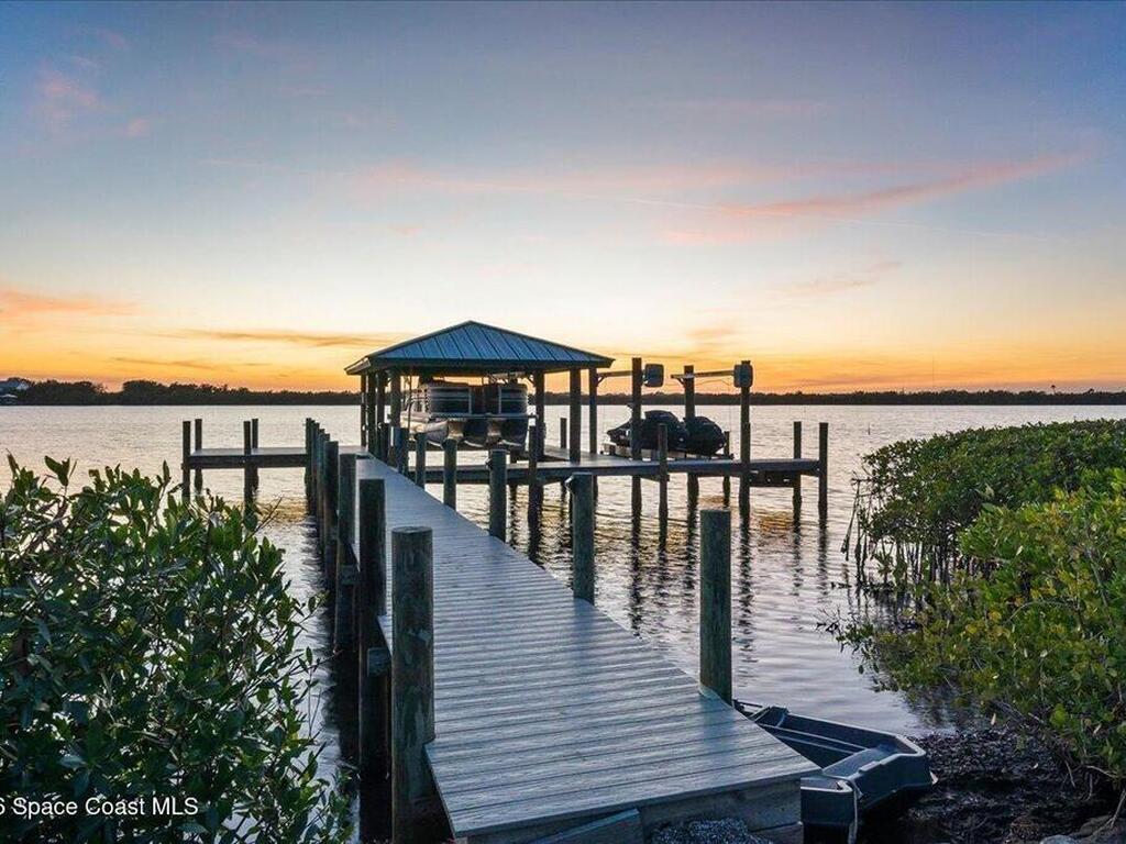 4737 S Tropical Trail, Merritt Island, FL 32952