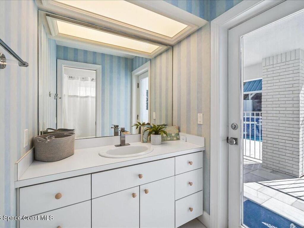 4737 S Tropical Trail, Merritt Island, FL 32952