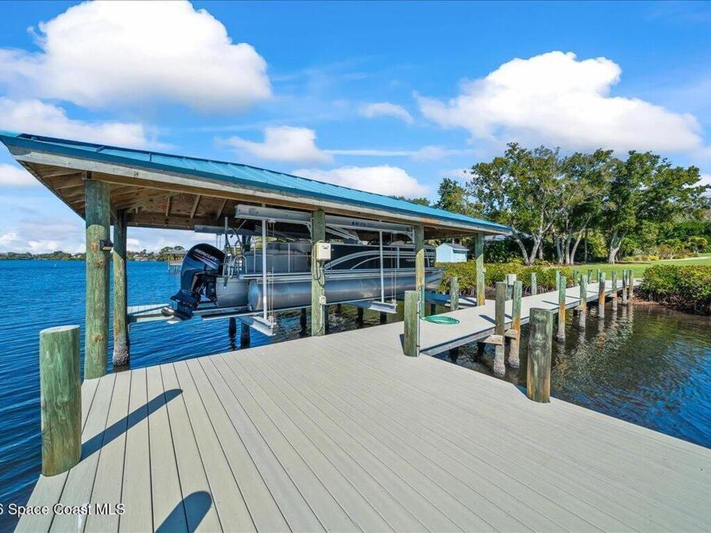 4737 S Tropical Trail, Merritt Island, FL 32952