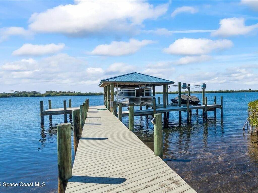 4737 S Tropical Trail, Merritt Island, FL 32952