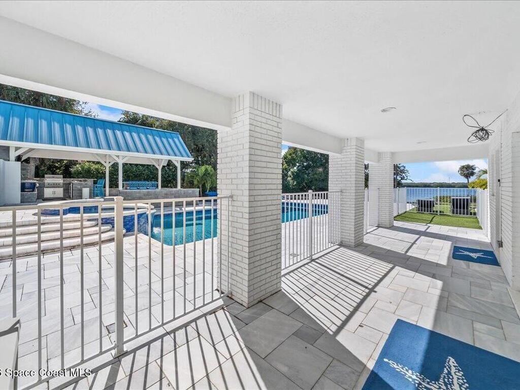 4737 S Tropical Trail, Merritt Island, FL 32952