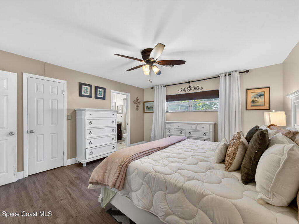 560 Glenwood Avenue, Satellite Beach, FL 32937