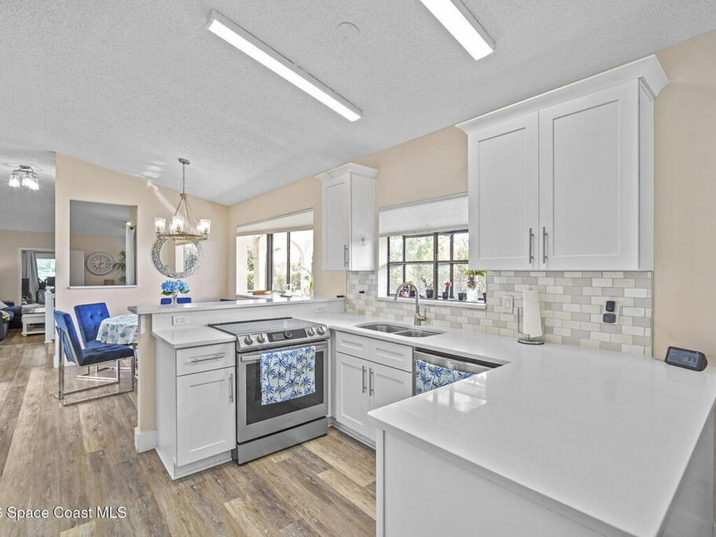 410 Parkside Place, Indian Harbour Beach, FL 32937