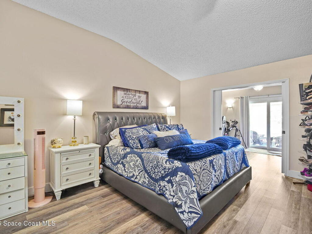 410 Parkside Place, Indian Harbour Beach, FL 32937