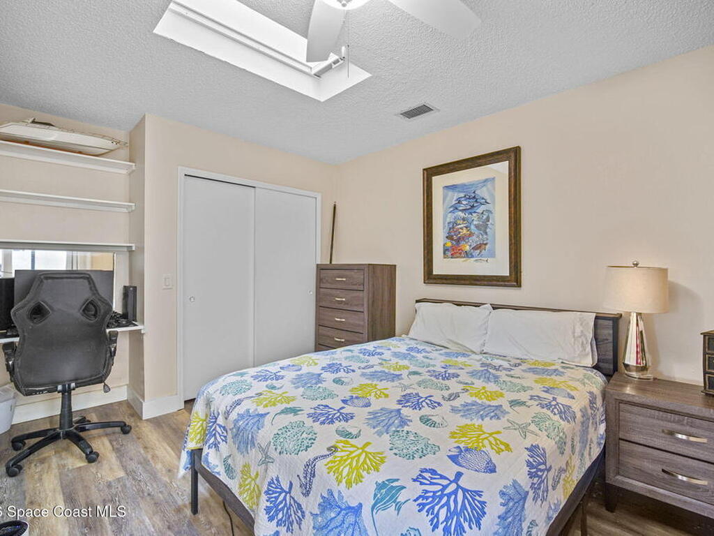 410 Parkside Place, Indian Harbour Beach, FL 32937