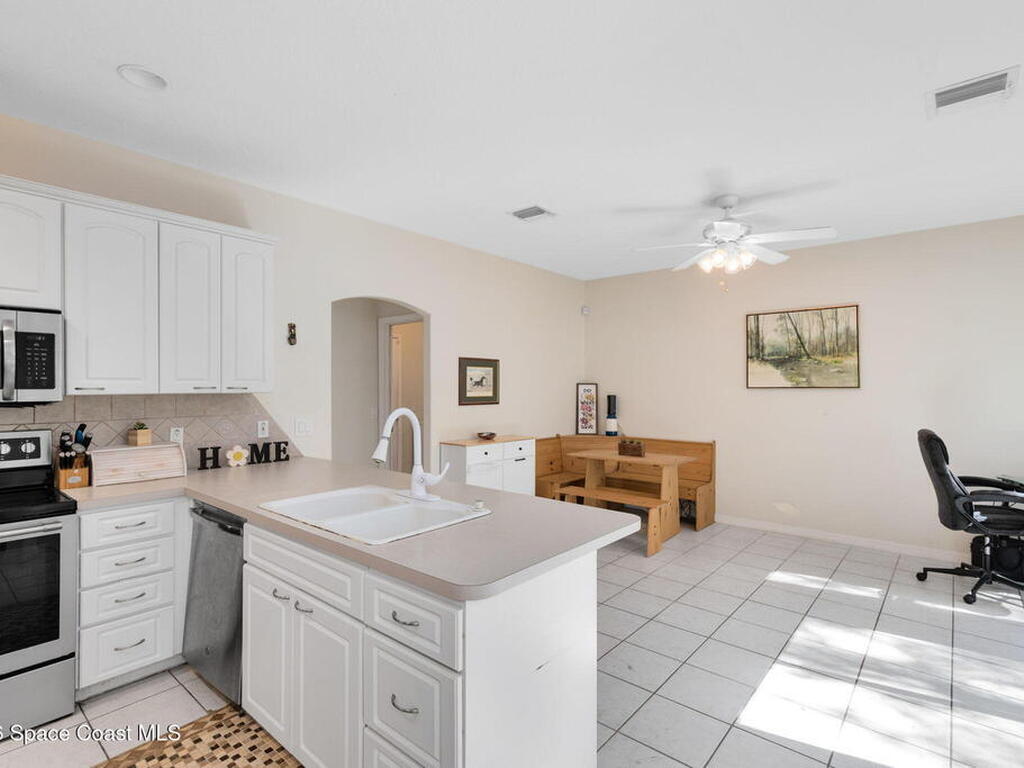 703 Samuel Chase Lane, Melbourne, FL 32904