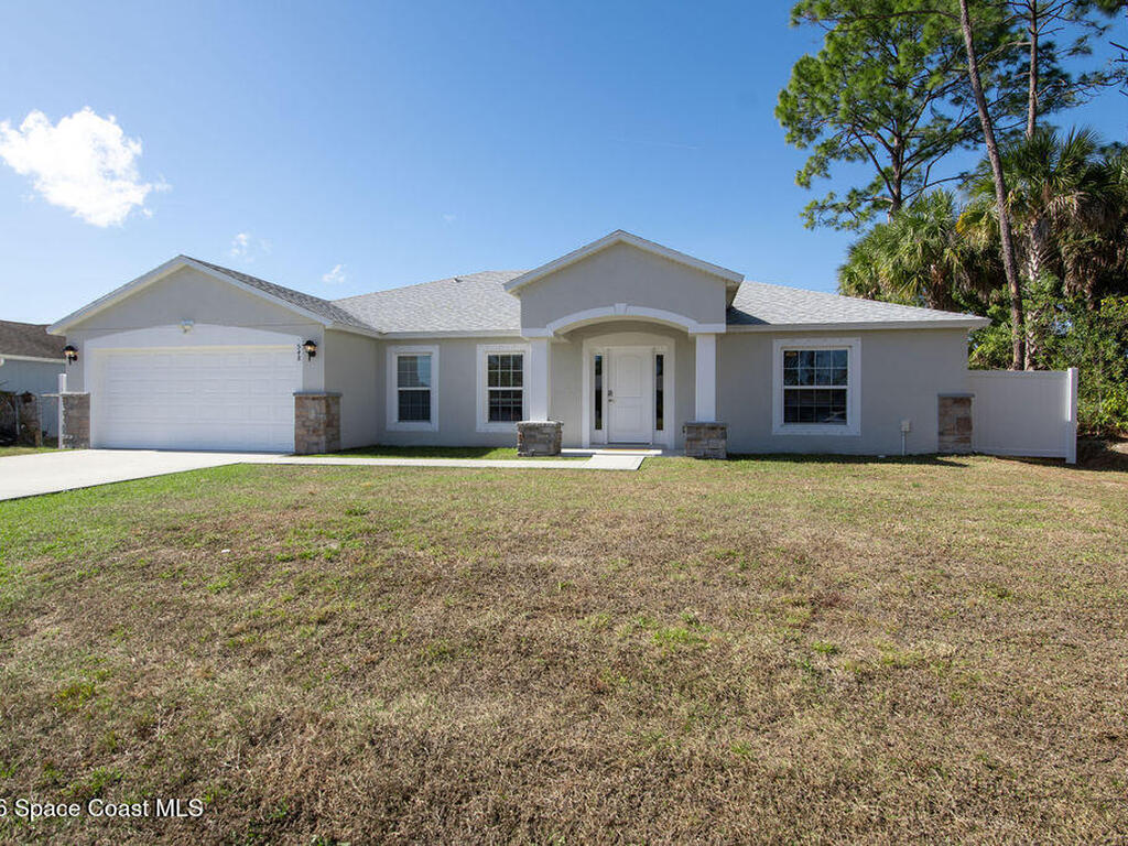 548 Burlington Avenue, Palm Bay, FL 32907
