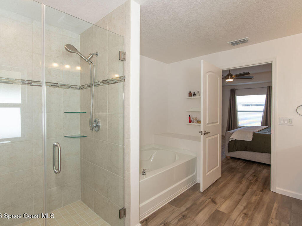 548 Burlington Avenue, Palm Bay, FL 32907