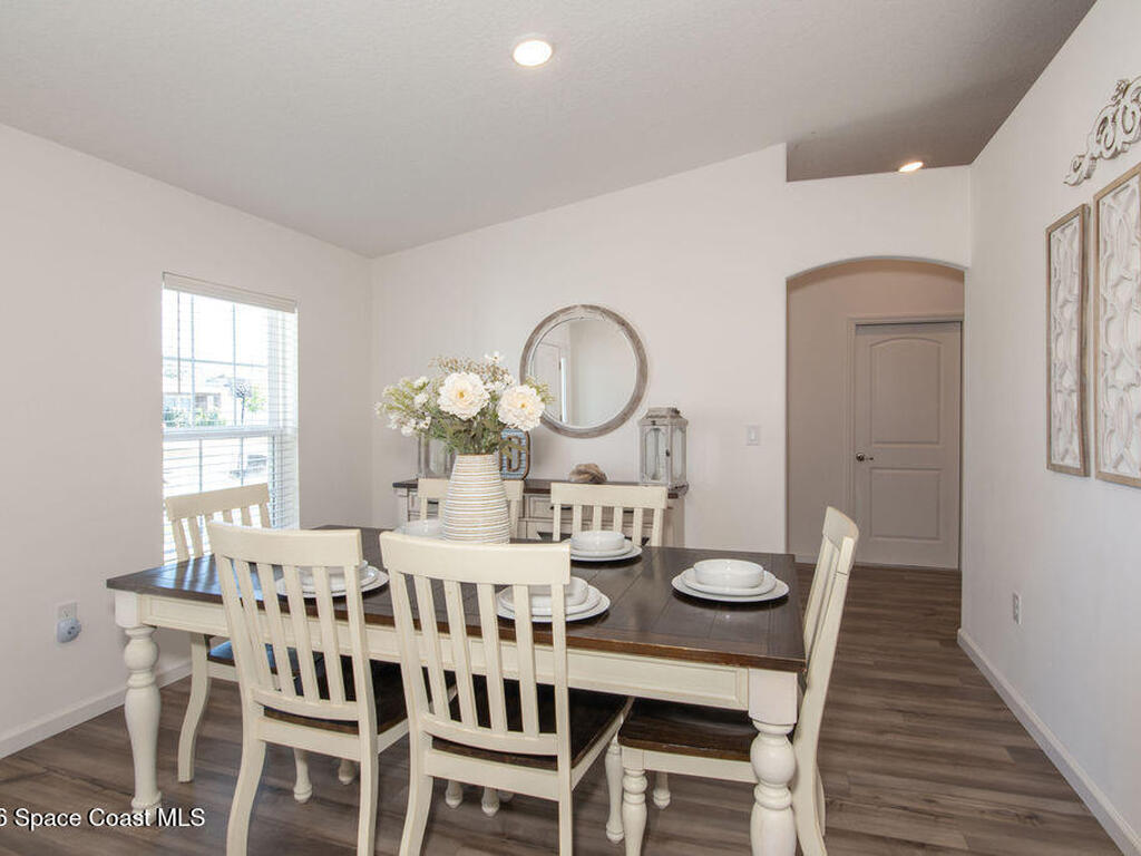 548 Burlington Avenue, Palm Bay, FL 32907