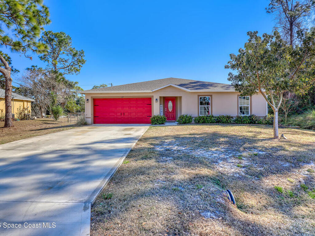 1247 Heitzman Avenue, Palm Bay, FL 32908