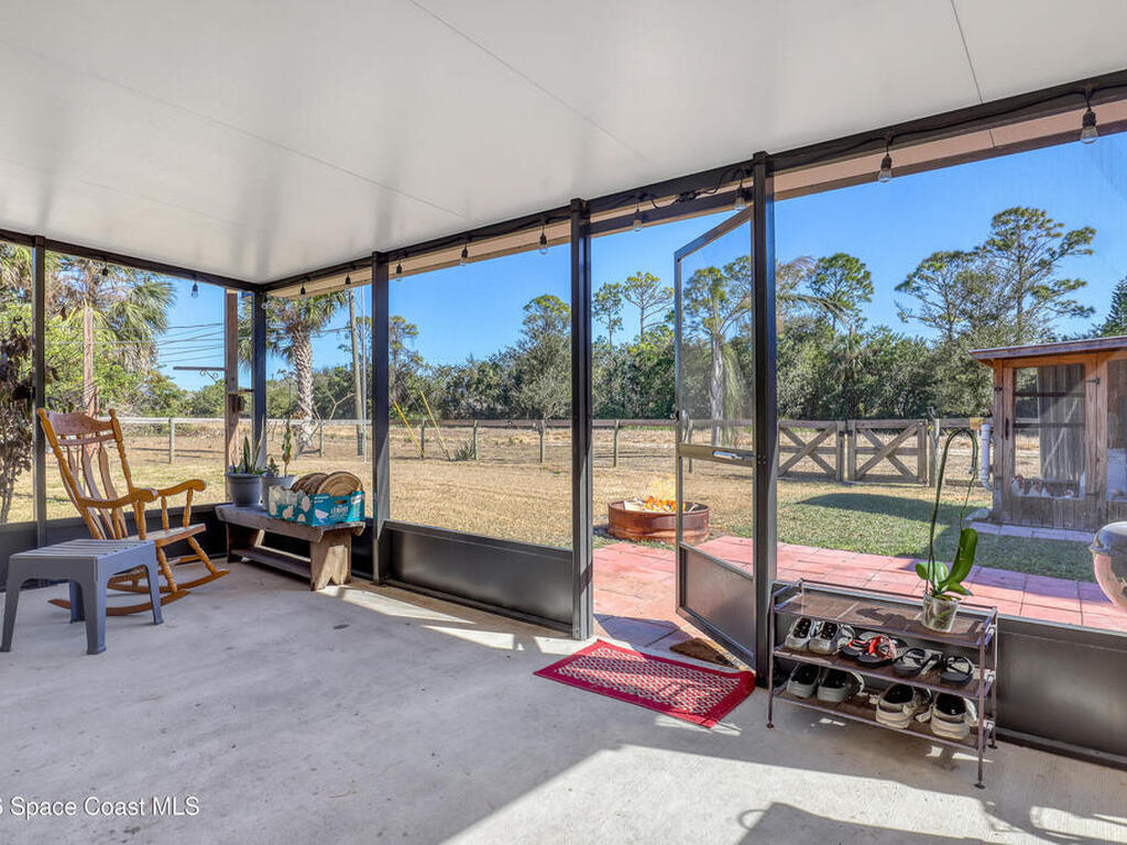 1247 Heitzman Avenue, Palm Bay, FL 32908