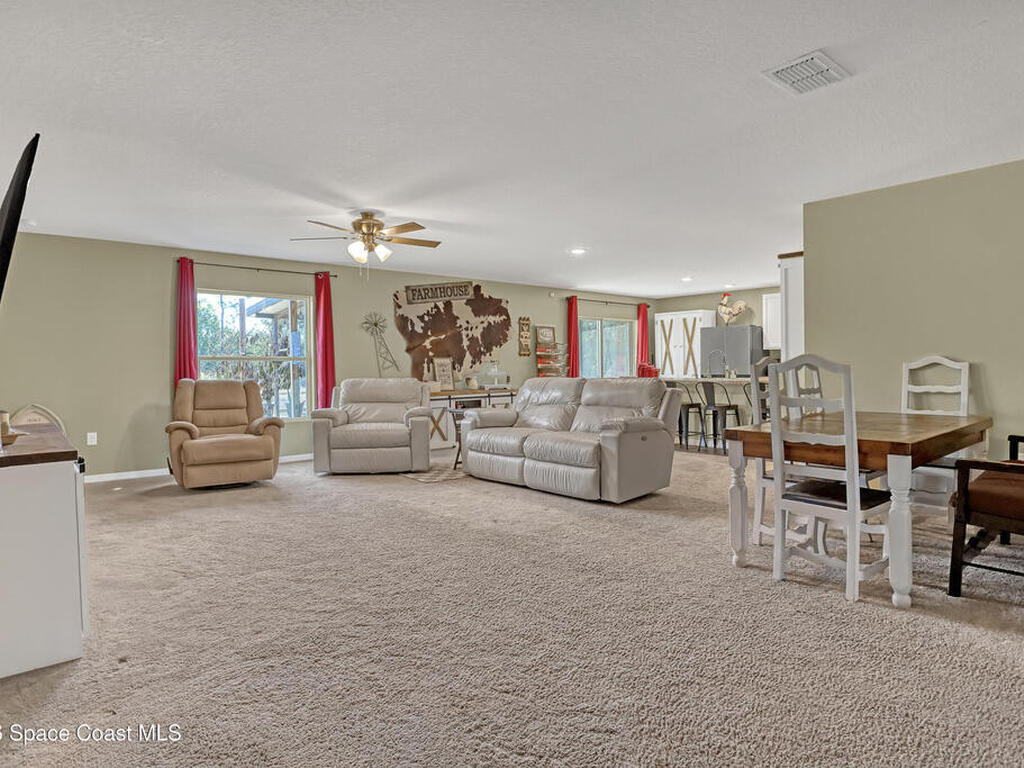 1247 Heitzman Avenue, Palm Bay, FL 32908