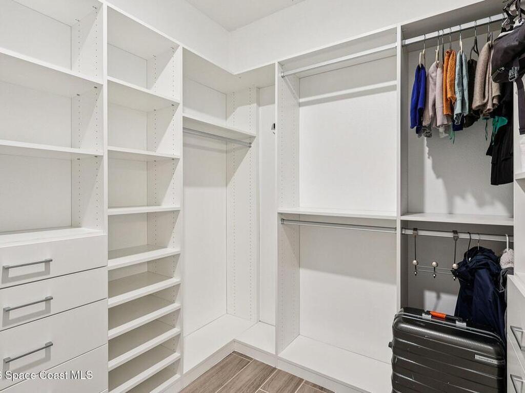 5290 Hebron Drive, Merritt Island, FL 32953