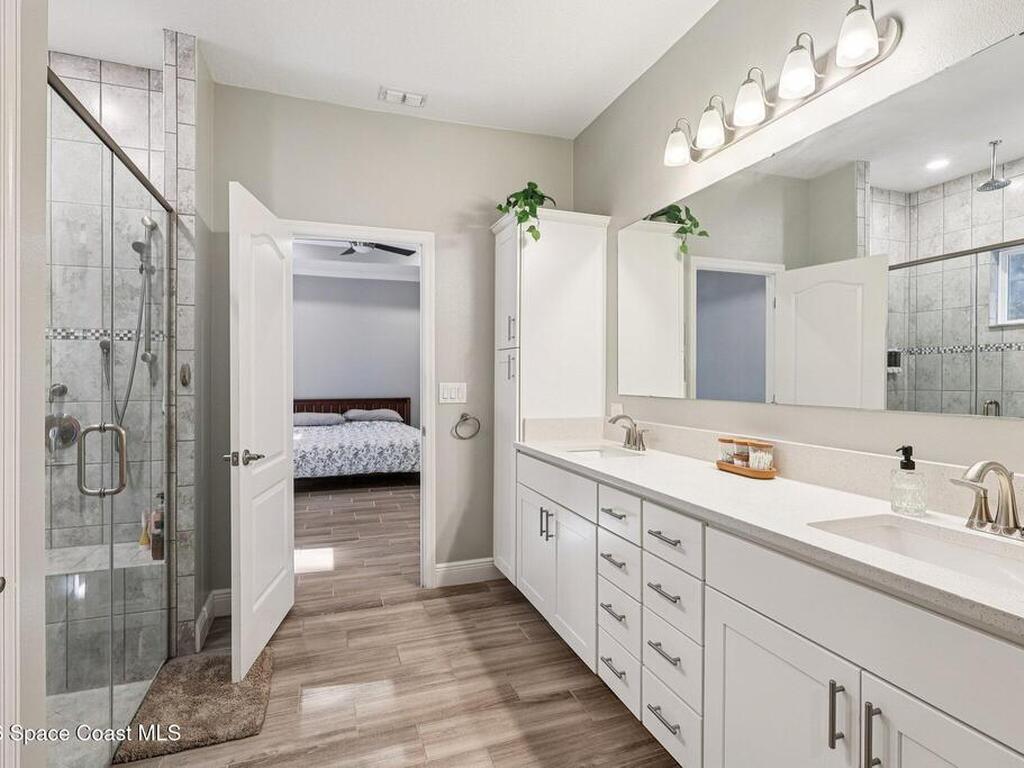 5290 Hebron Drive, Merritt Island, FL 32953