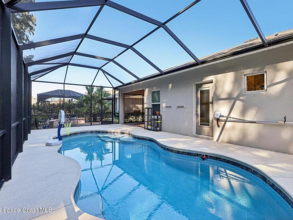 5290 Hebron Drive, Merritt Island, FL 32953