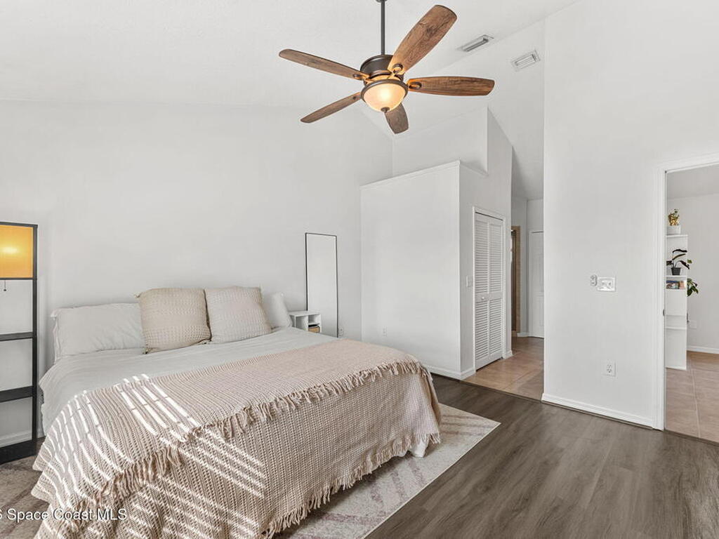 1924 Fabien Circle, Melbourne, FL 32940