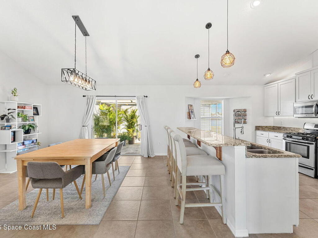 1924 Fabien Circle, Melbourne, FL 32940