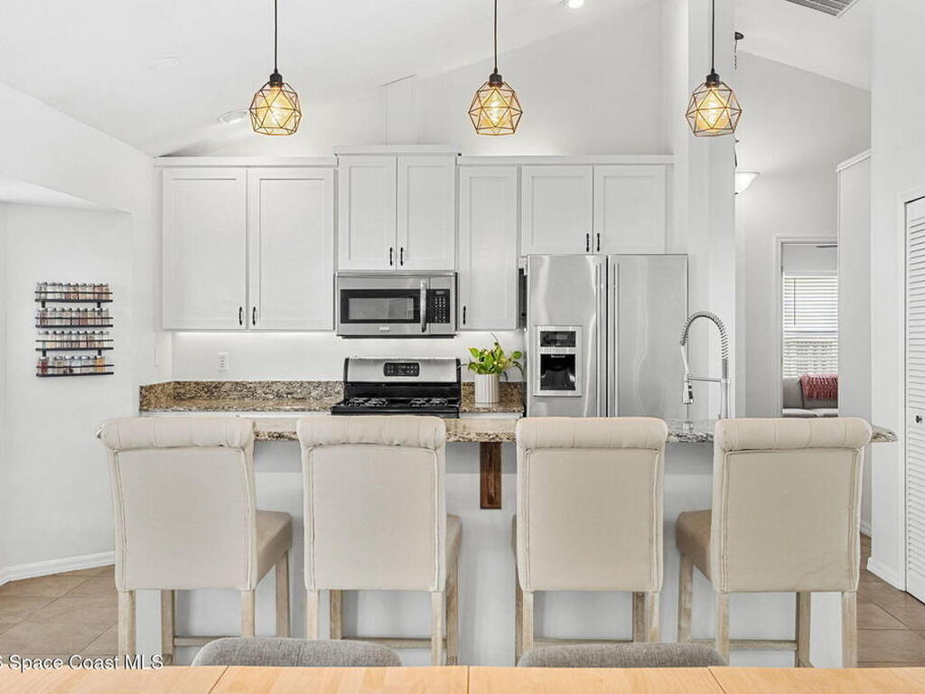 1924 Fabien Circle, Melbourne, FL 32940