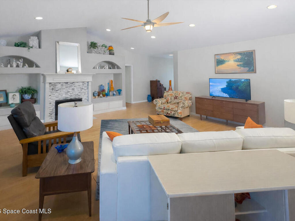 4090 Old Settlement Road, Merritt Island, FL 32952