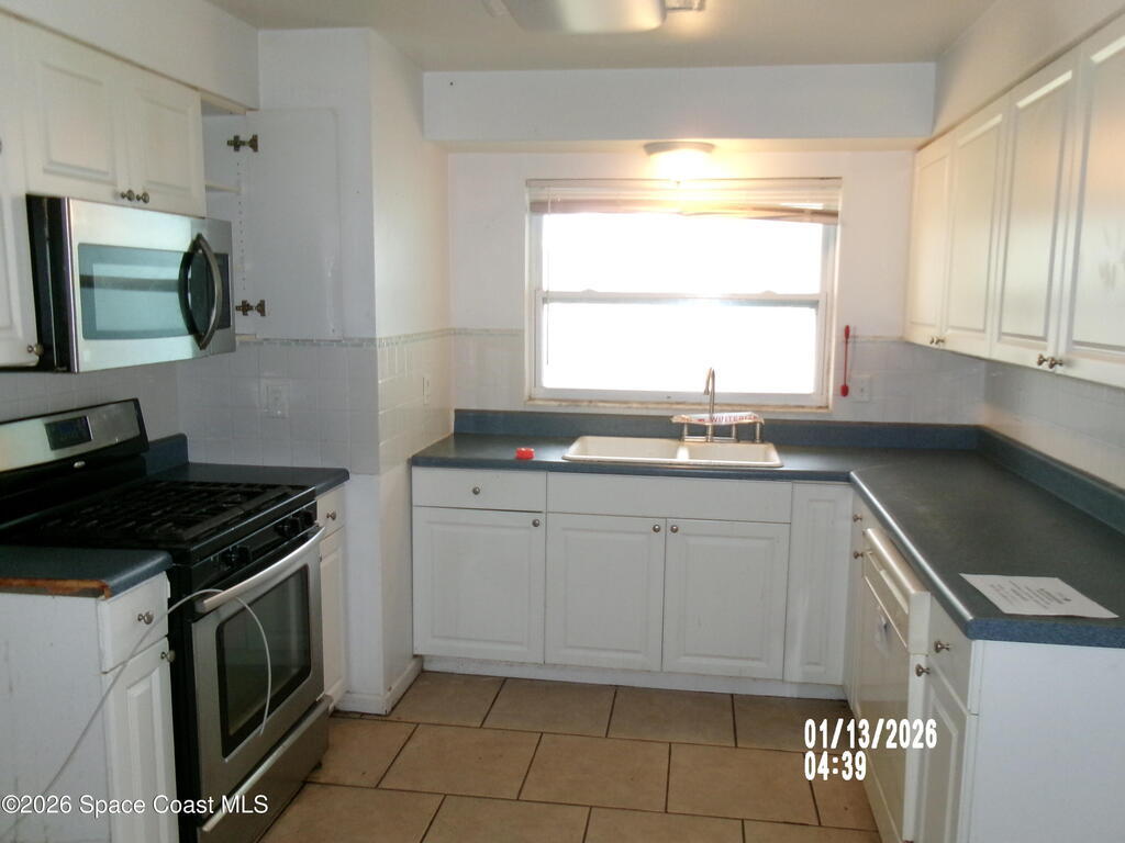 330 Melbourne Avenue, Merritt Island, FL 32953