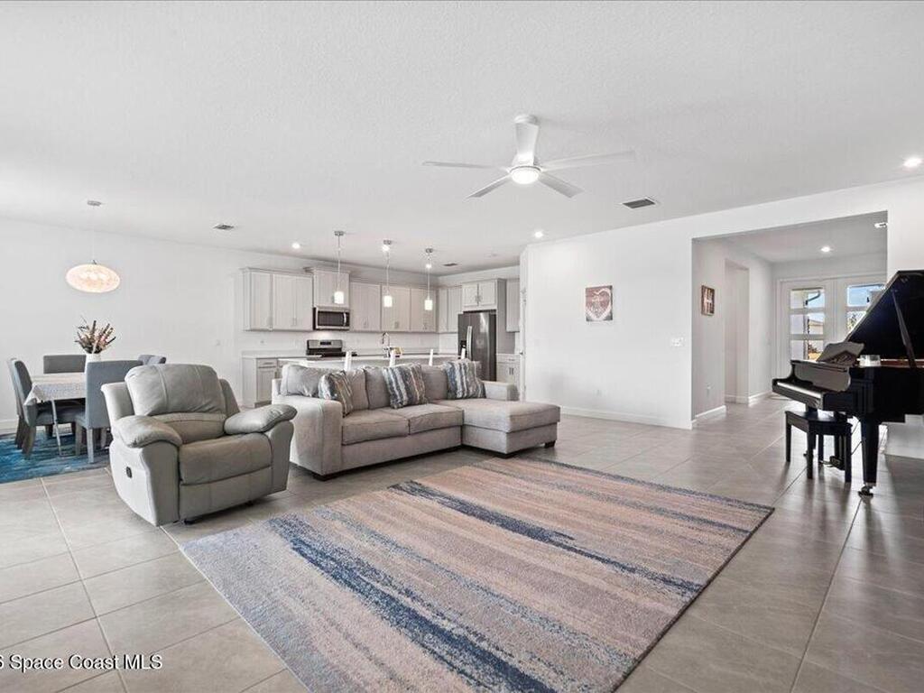 14236 Murney Way, Port St. Lucie, FL 34987