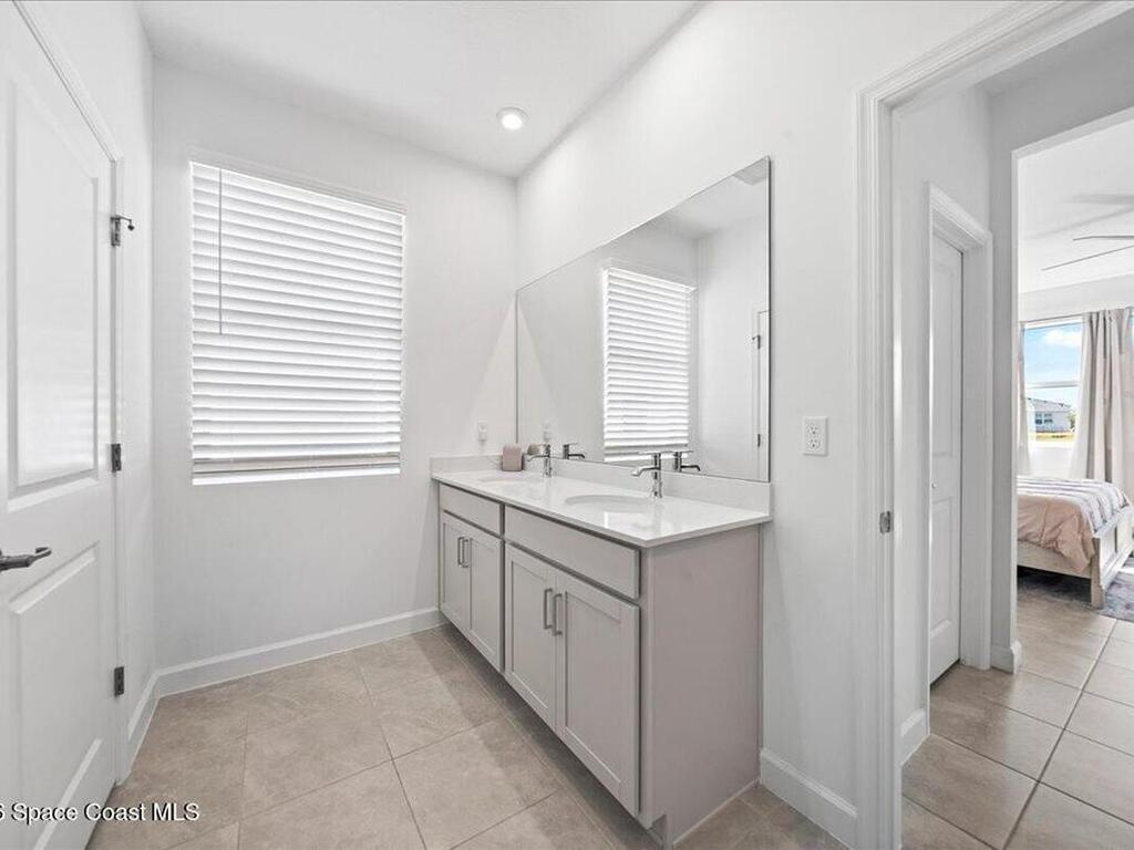 14236 Murney Way, Port St. Lucie, FL 34987