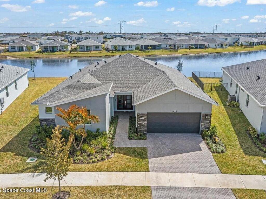 14236 Murney Way, Port St. Lucie, FL 34987