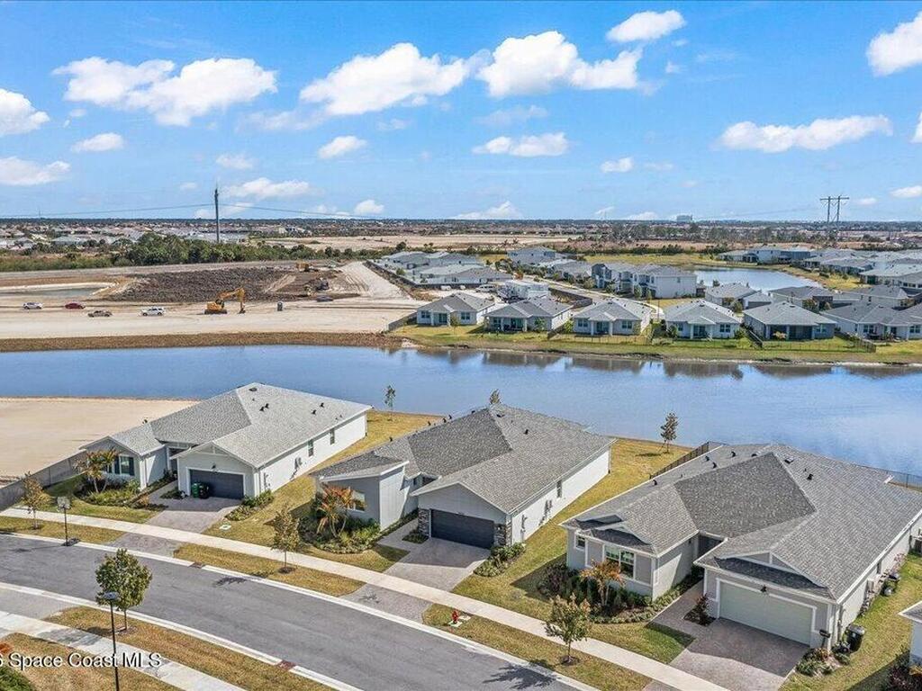 14236 Murney Way, Port St. Lucie, FL 34987