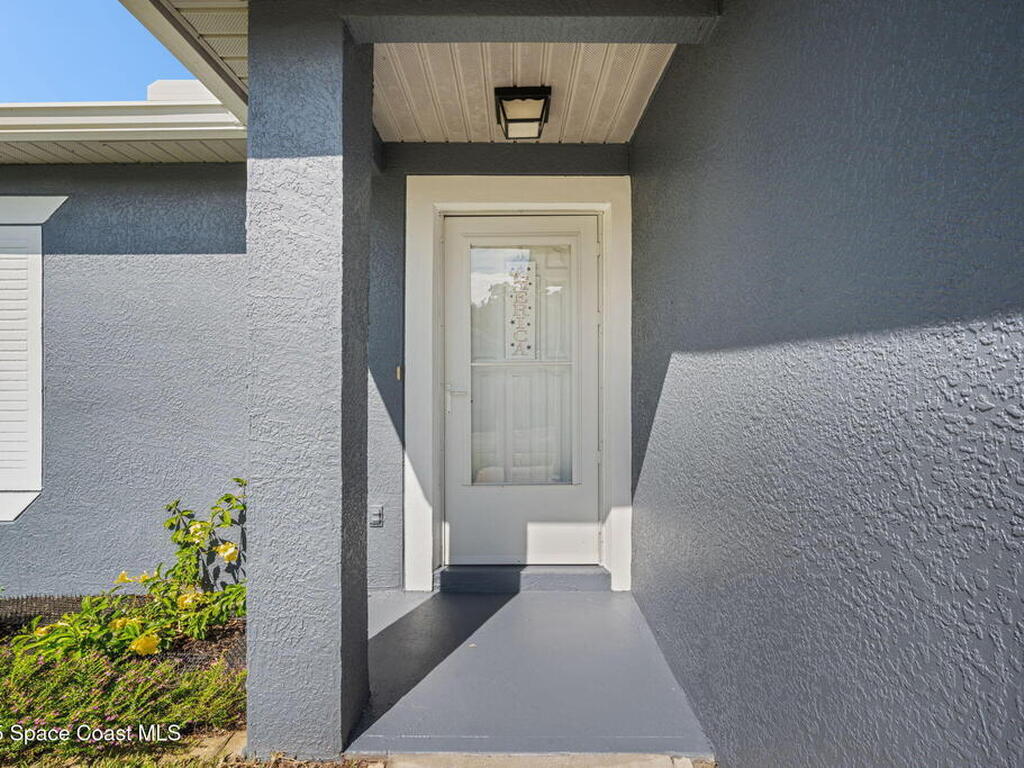 3825 Town Square Boulevard, Melbourne, FL 32901