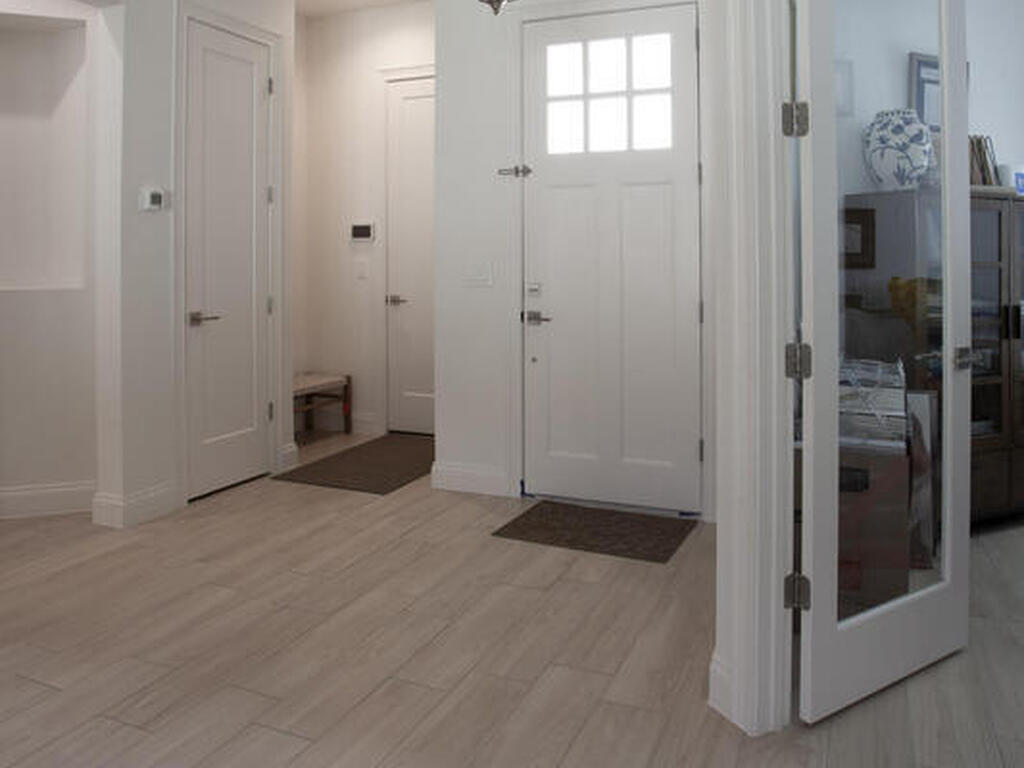 4305 Negal Circle, Melbourne, FL 32901